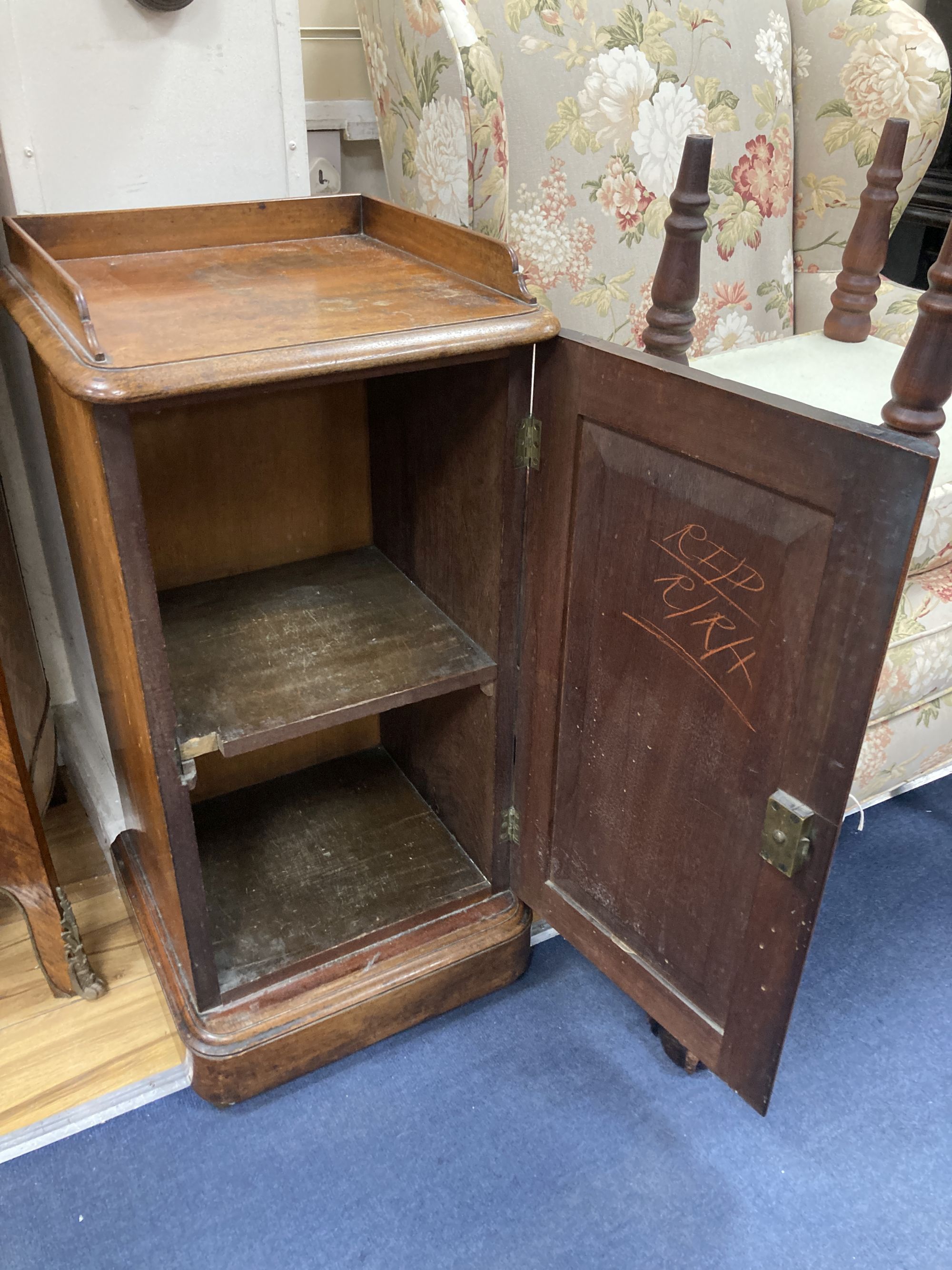 A Victorian mahogany bedside cabinet, width 40cm, depth 36cm, height 81cm